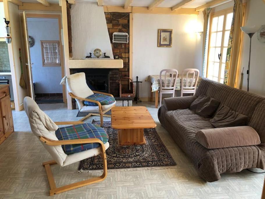 Maison St Florent Saint-Florent-le-Jeune المظهر الخارجي الصورة